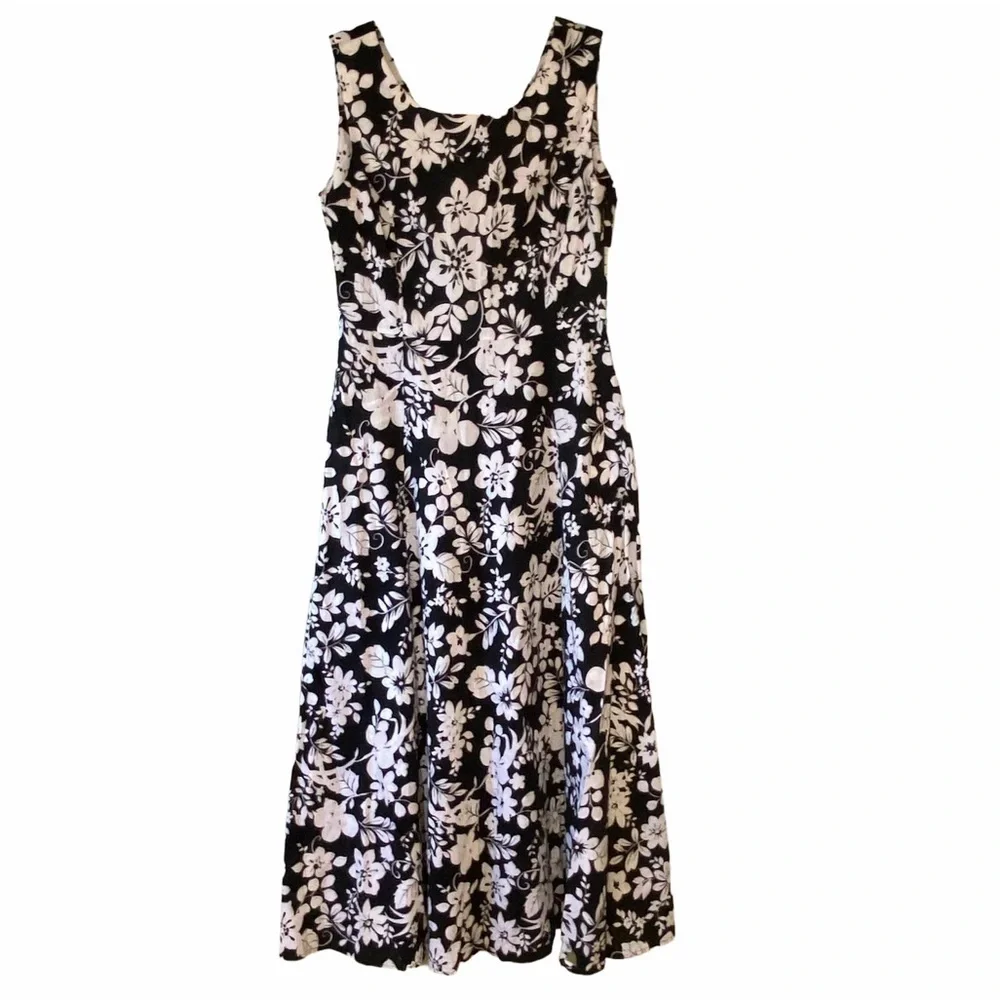 Vintage Dresses | Vintage Floral Hawaiian Sleeveless Maxi Dress Black & White Sz 8 | Color: Black/White | Size: 8 | Shelbyfinds's Closet